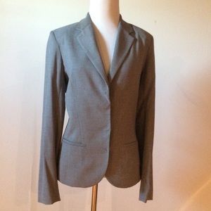 Gray blazers, Poleci.